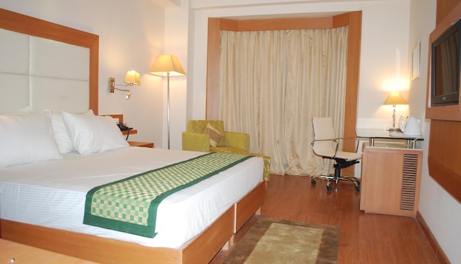 Ambrosia Sarovar Portico Haridwar - Room