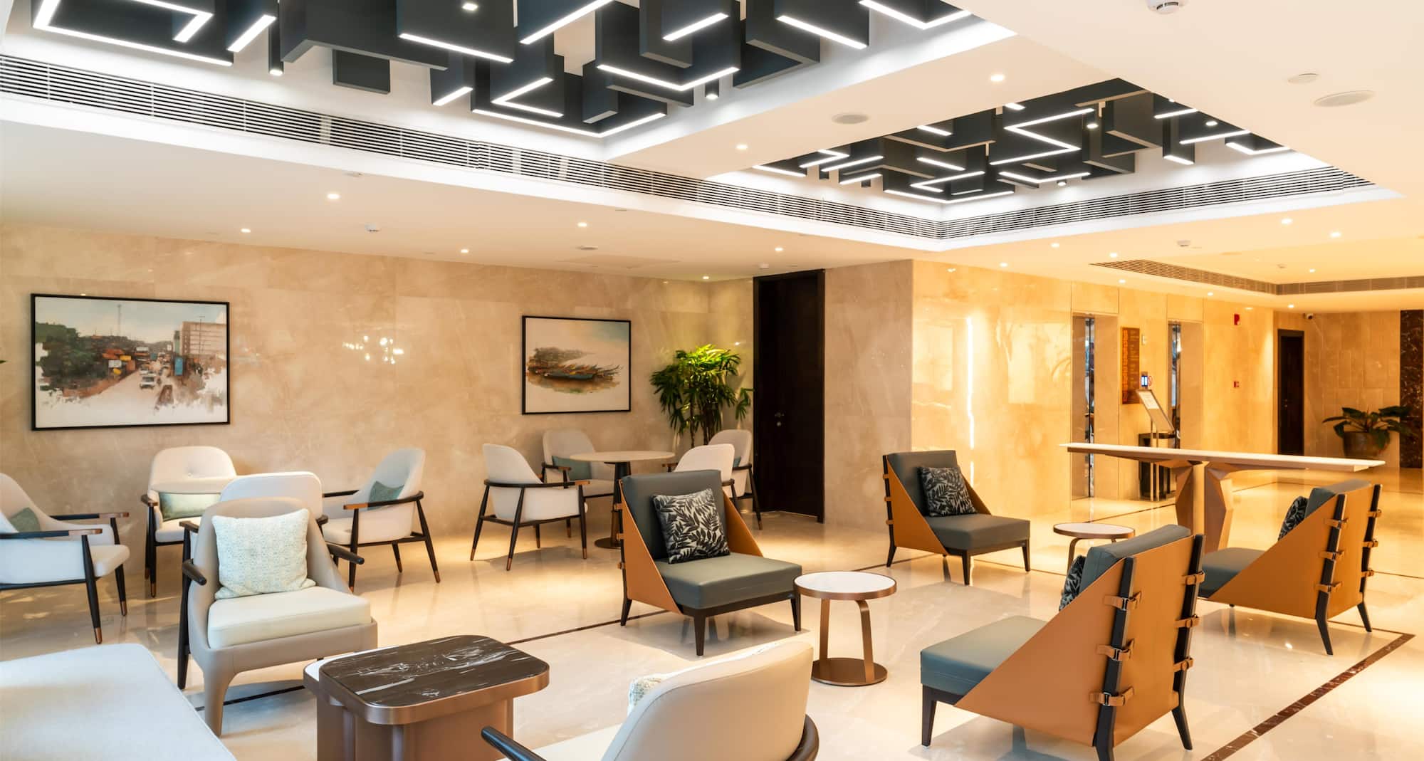 Bamus Sarovar Portico Kampala - Lobby Sit Area