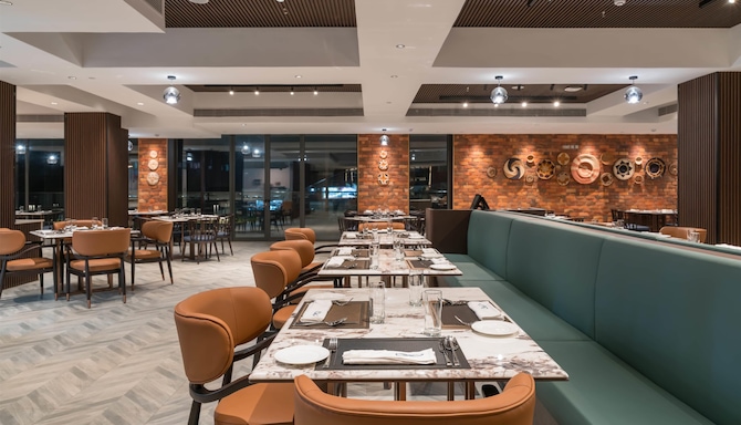 Bamus Sarovar Portico Kampala - Flavours Restaurant