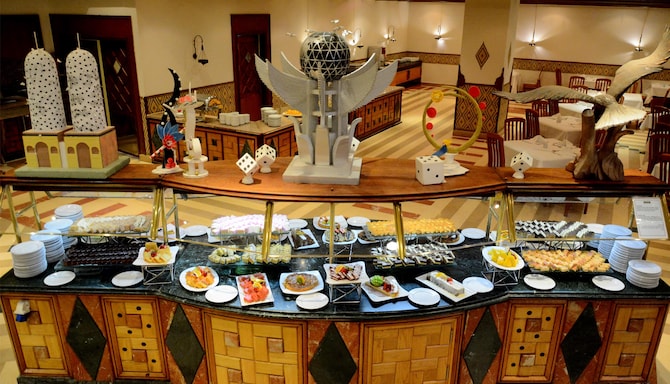 CONCORDE EL SALAM SHARM EL SHEIKH BY ROYAL TULIP - Laguna Restaurant Buffet