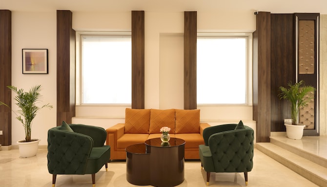 DELITE SAROVAR PORTICO FARIDABAD - Vue du lobby