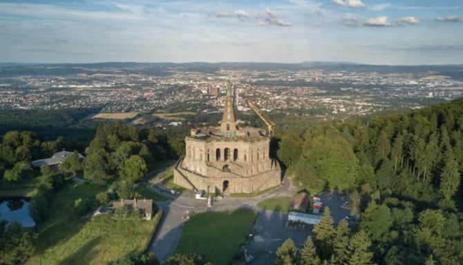Destination Pages Louvre - Central Europe and Baltics - KASSEL GERMANY DESKTOP