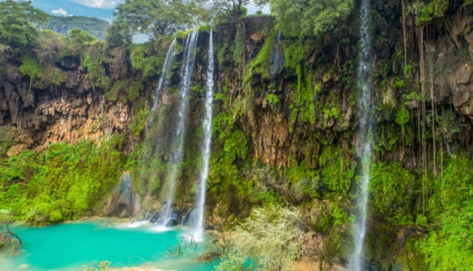 Destination Pages Louvre - Middle East and Turkey - SALALAH OMAN DESKTOP