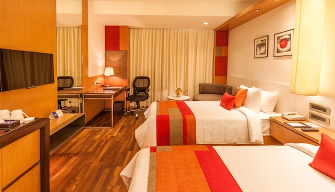 The Muse Sarovar Portico Kapashera New Delhi - Superior Twin Room