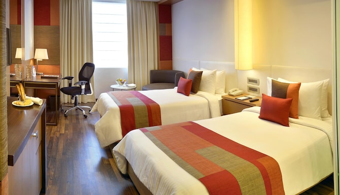 The Muse Sarovar Portico Kapashera New Delhi - Deluxe Room