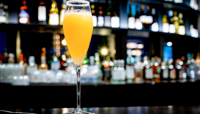 Restaurants & Bars - property stock images - Cocktail