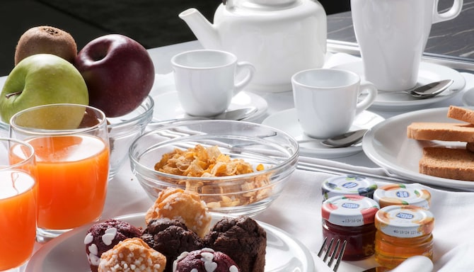 Room service - breakfast
