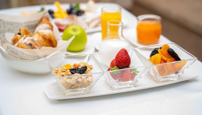 Room service - breakfast