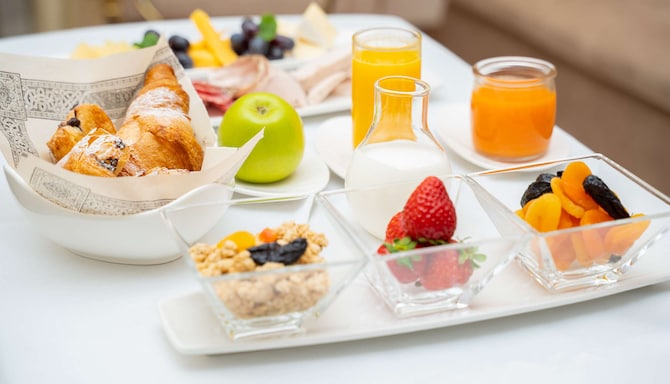 Room service - breakfast