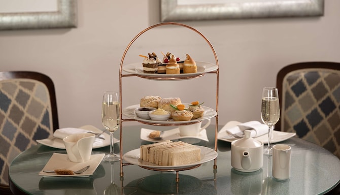Food, Restaurants & Bars - High tea