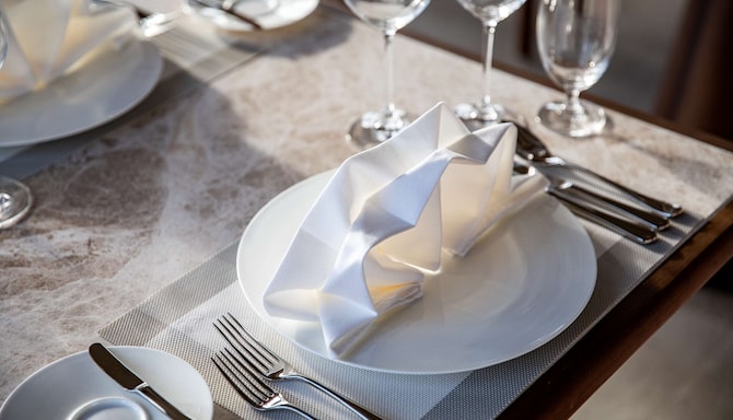 Restaurant table