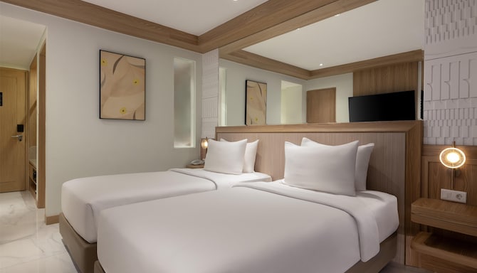 Golden Hill By Golden Tulip - Premier Twin