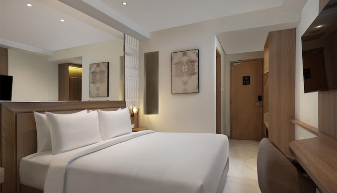 Golden Hill By Golden Tulip - Deluxe King
