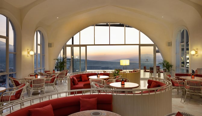 Golden Hill By Golden Tulip - SkyHill