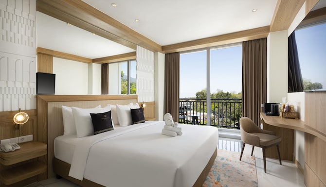 Golden Hill By Golden Tulip - Junior Suite