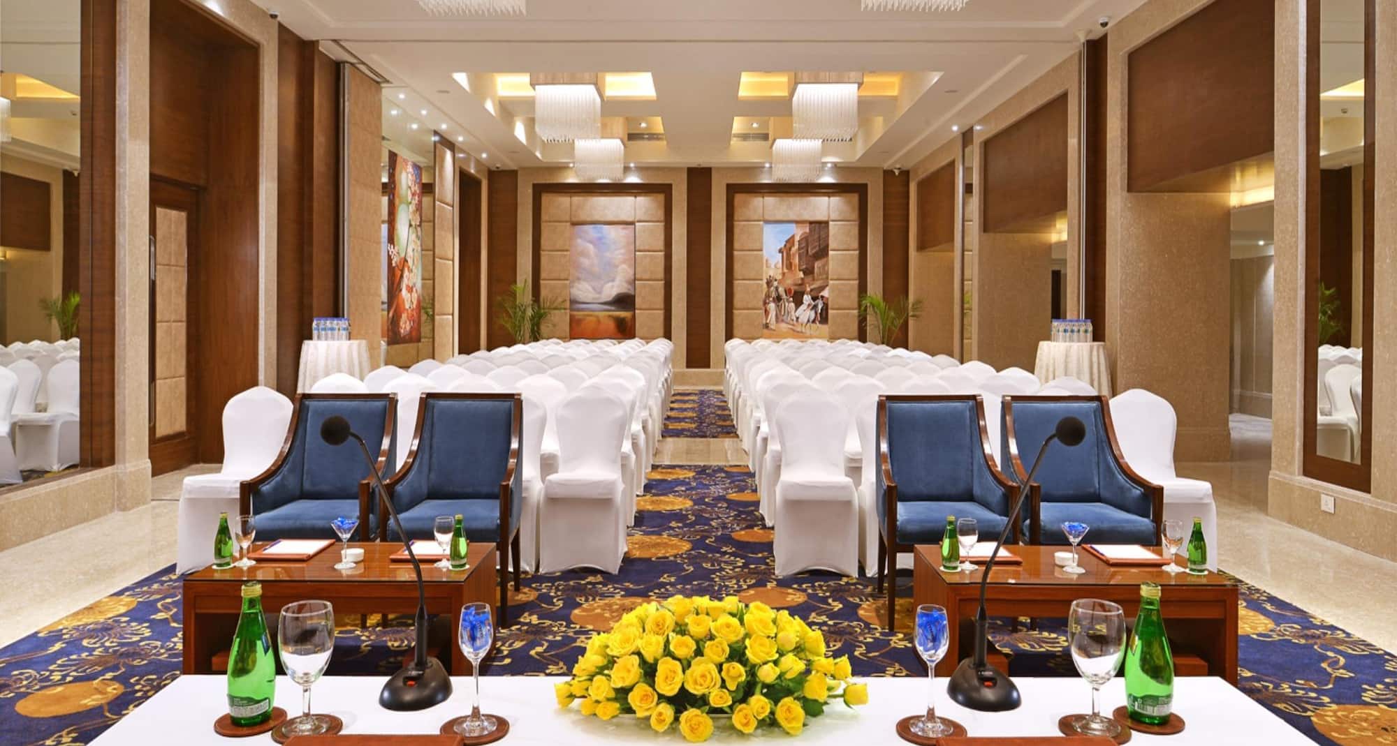 Golden Sarovar Portico Amritsar - Ballroom