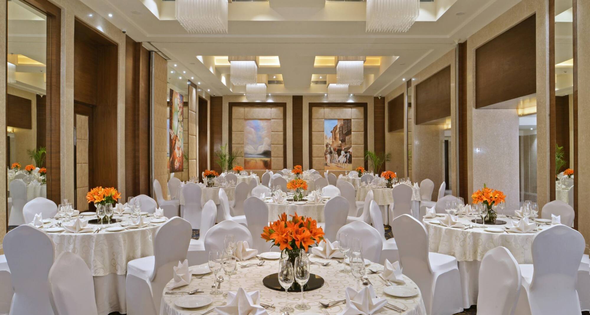 Golden Sarovar Portico Amritsar - Ballroom
