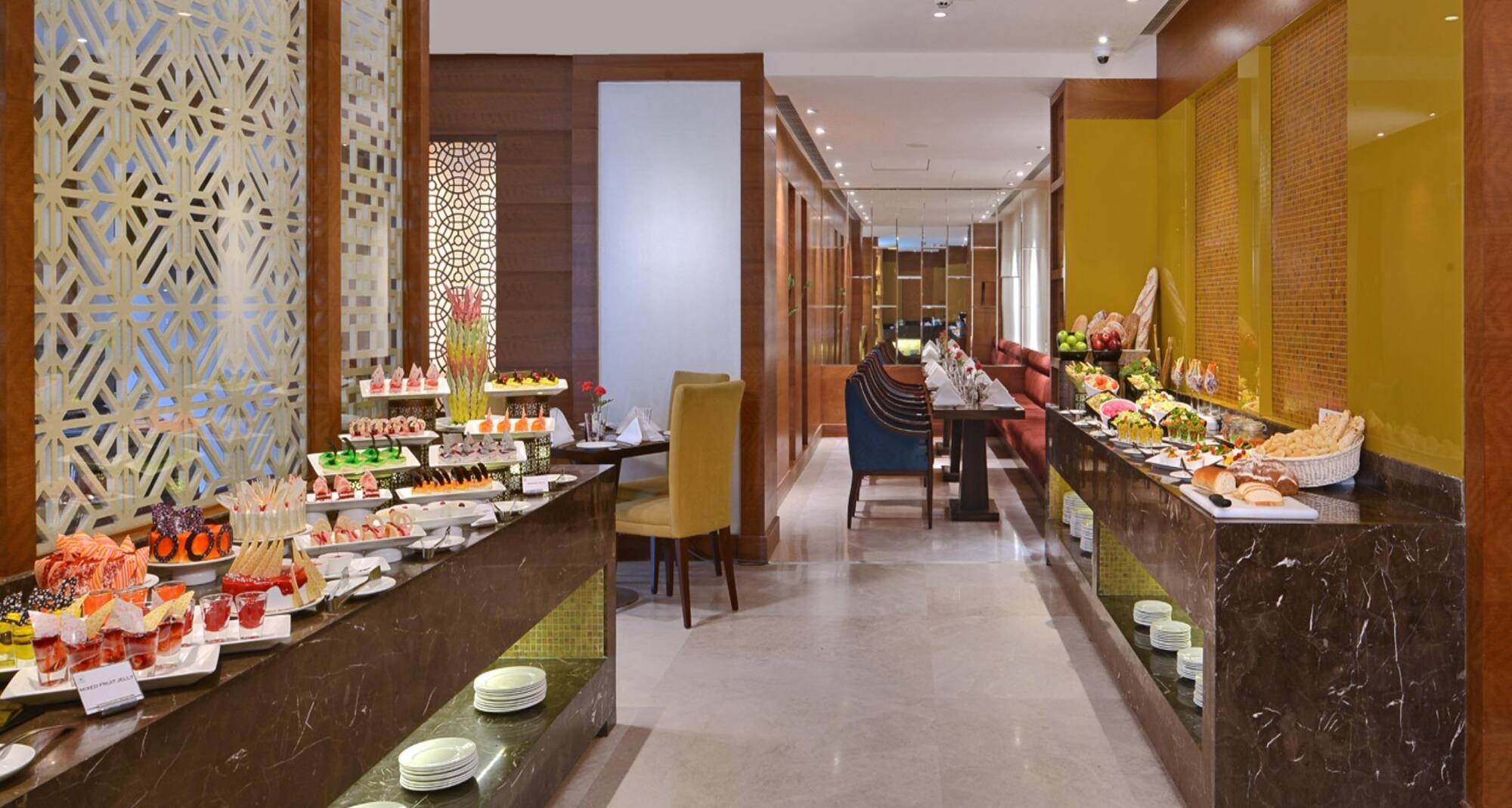 Golden Sarovar Portico Amritsar - Flavours Restaurant
