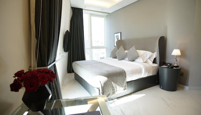Golden Tulip Achrafieh - Royal Tulip Achrafieh Hotel Executive Room