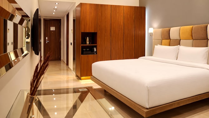 Golden Tulip Achrafieh - royal tulip achrafieh lebanon beirut stars hotel