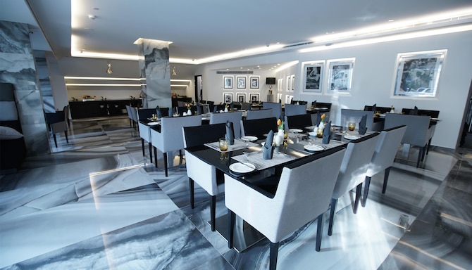 Golden Tulip Achrafieh - Royal Tulip Achrafieh Hotel Symphony