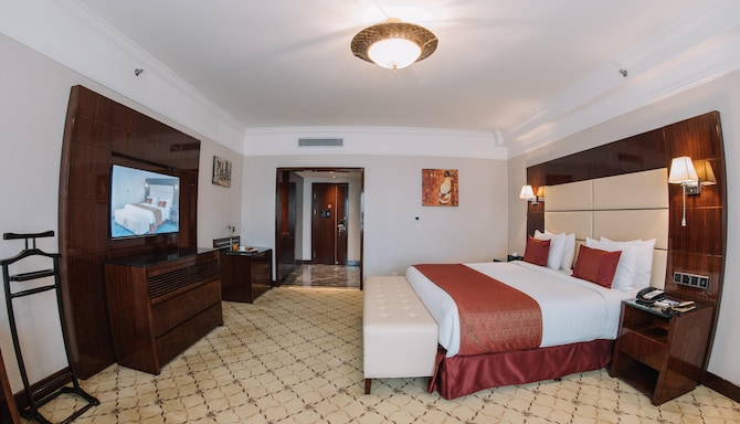 Golden Tulip Addis Ababa - GOLDEN TULIP ROOM BY ARON SIMENH