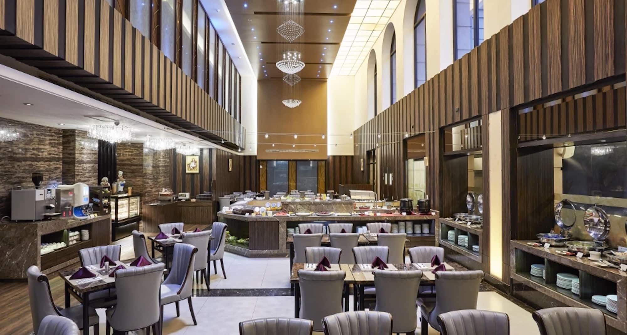 Golden Tulip Aesthetic Hotel Miaoli - cibo western restaurant