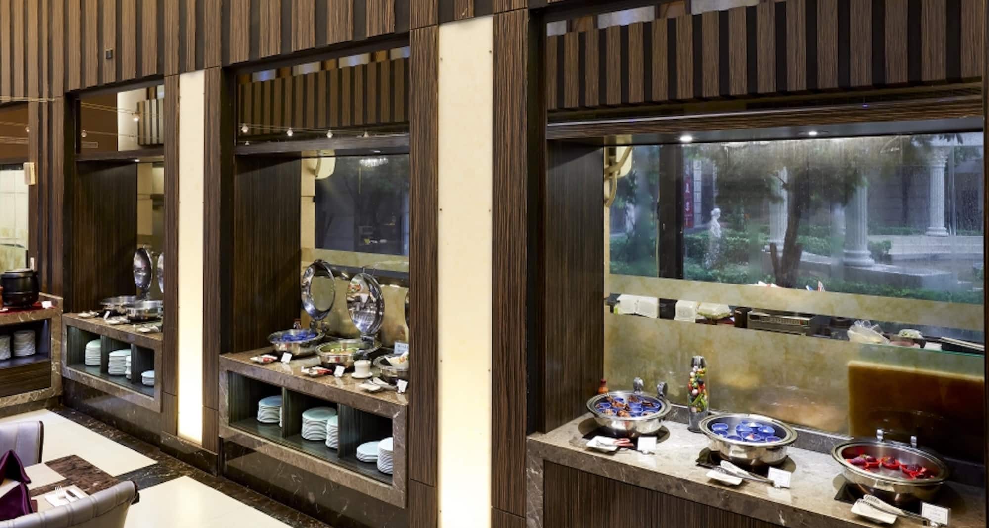 Golden Tulip Aesthetic Hotel Miaoli - cibo western restaurant
