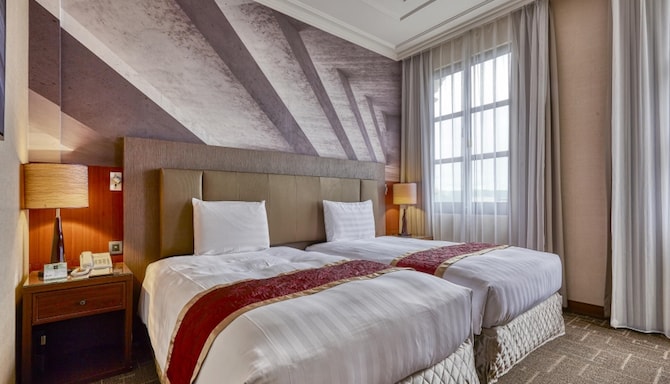 Golden Tulip Aesthetic Hotel Miaoli - triple room
