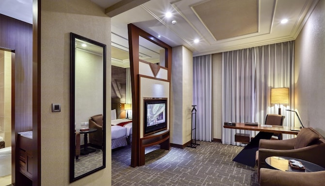 Golden Tulip Aesthetic Hotel Miaoli - triple room