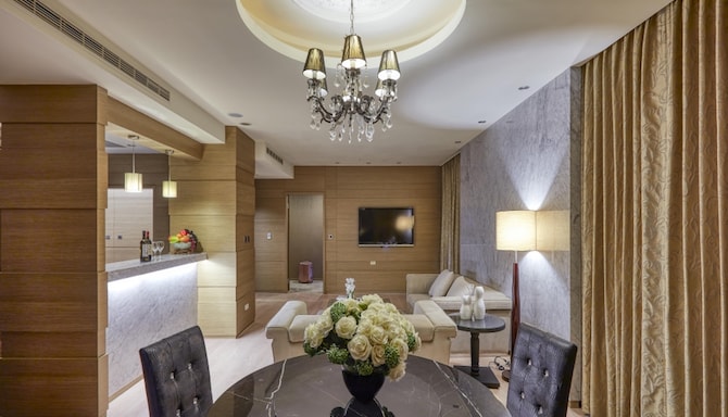 Golden Tulip Aesthetic Hotel Miaoli - tulip suite