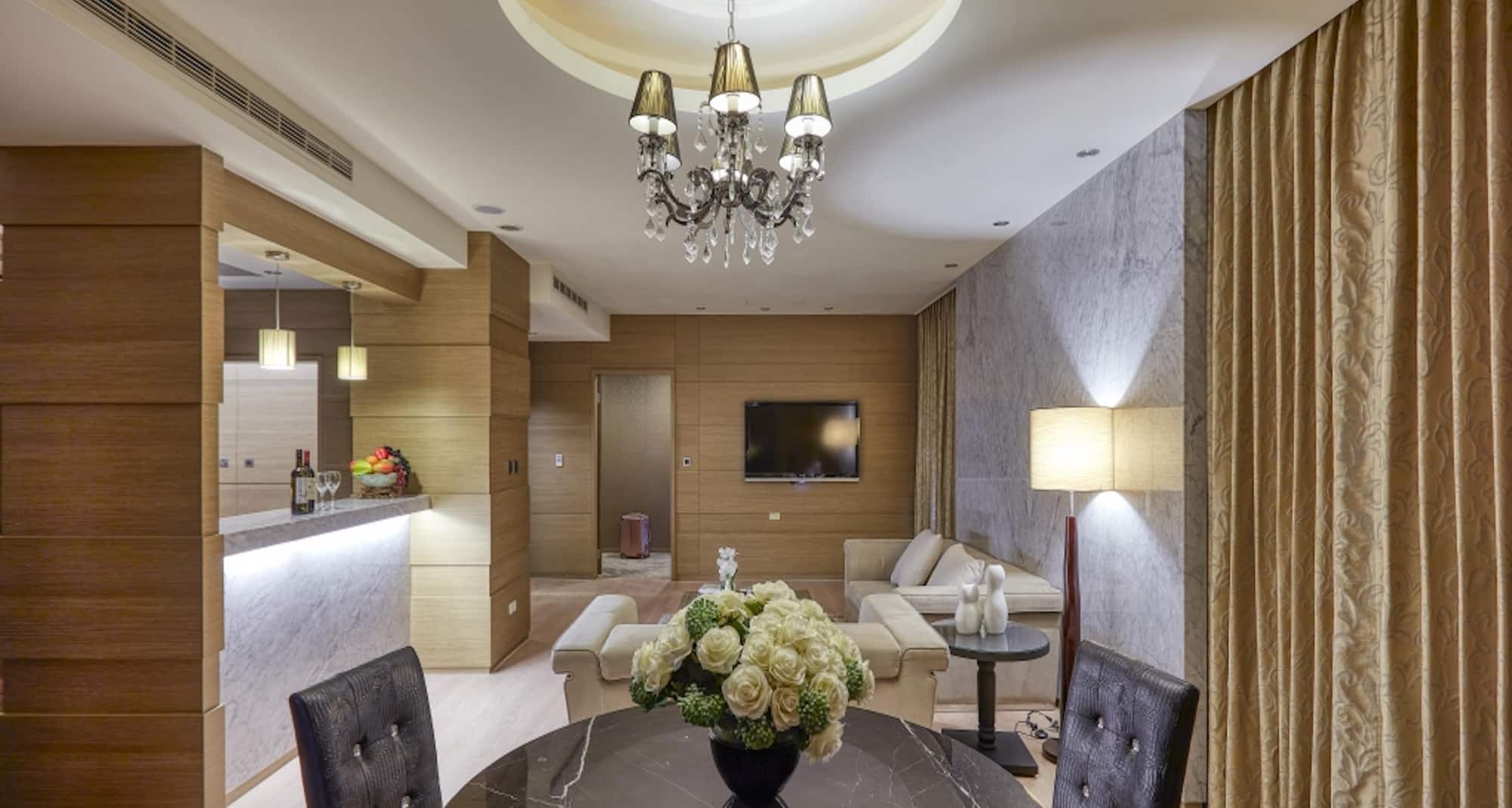 Golden Tulip Aesthetic Hotel Miaoli - tulip suite