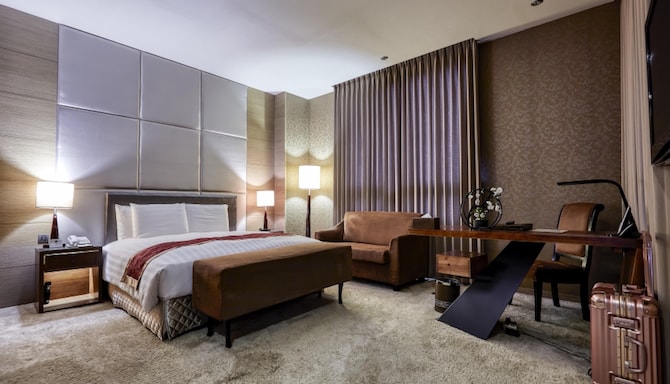 Golden Tulip Aesthetic Hotel Miaoli - tulip suite
