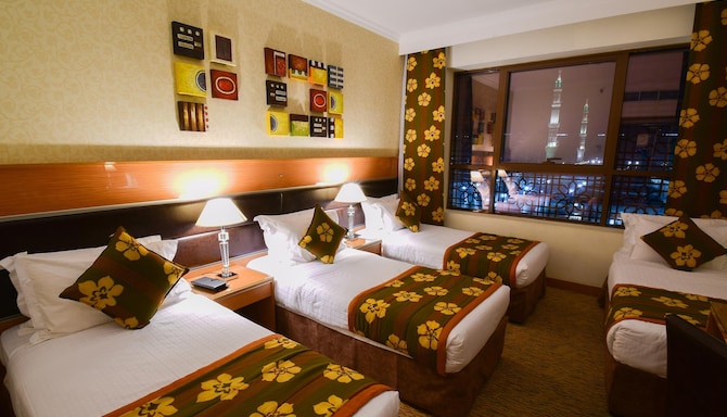 GOLDEN TULIP AL ANSAR - Quad