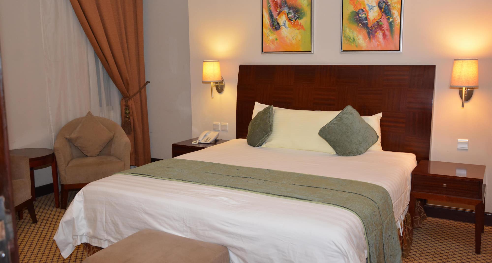 Golden Tulip Al Khobar - Guest room