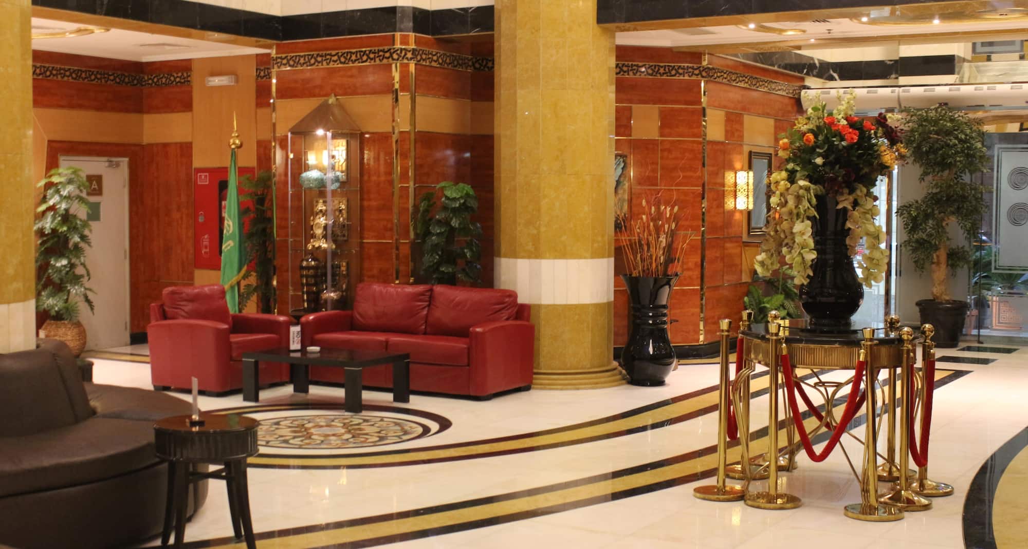 Golden Tulip Al Shakreen - IMG