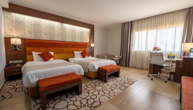 Golden Tulip Alexandre Constantine - DSC HDR
