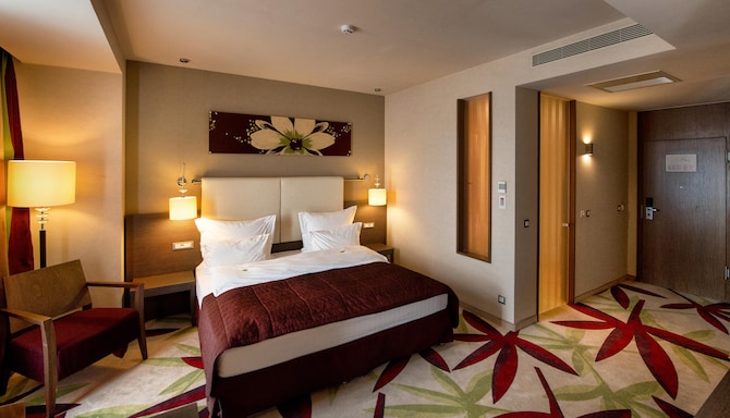 Golden Tulip Ana Dome - GoldenTulip
