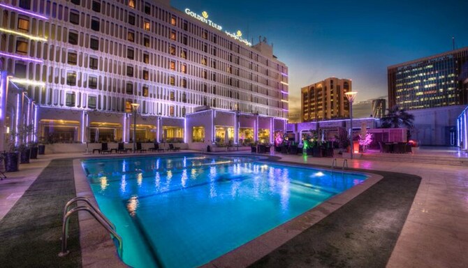 Golden Tulip Bahrain - pool