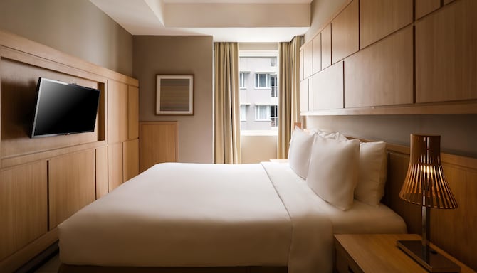 GOLDEN TULIP BALIKPAPAN HOTEL & SUITES - Junior Suite Room