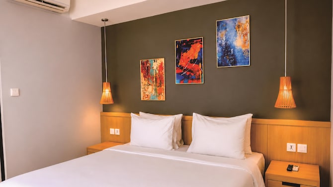 GOLDEN TULIP BALIKPAPAN HOTEL & SUITES - Golden Suite Room