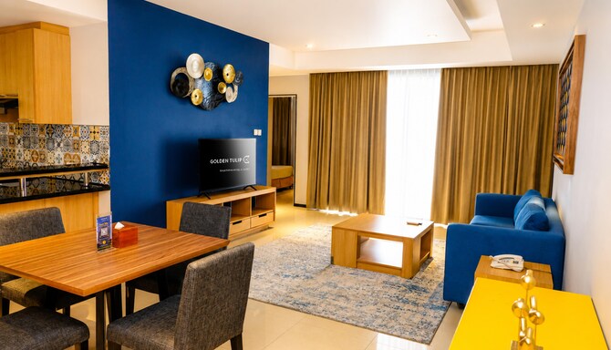 GOLDEN TULIP BALIKPAPAN HOTEL & SUITES - Golden Suite Room