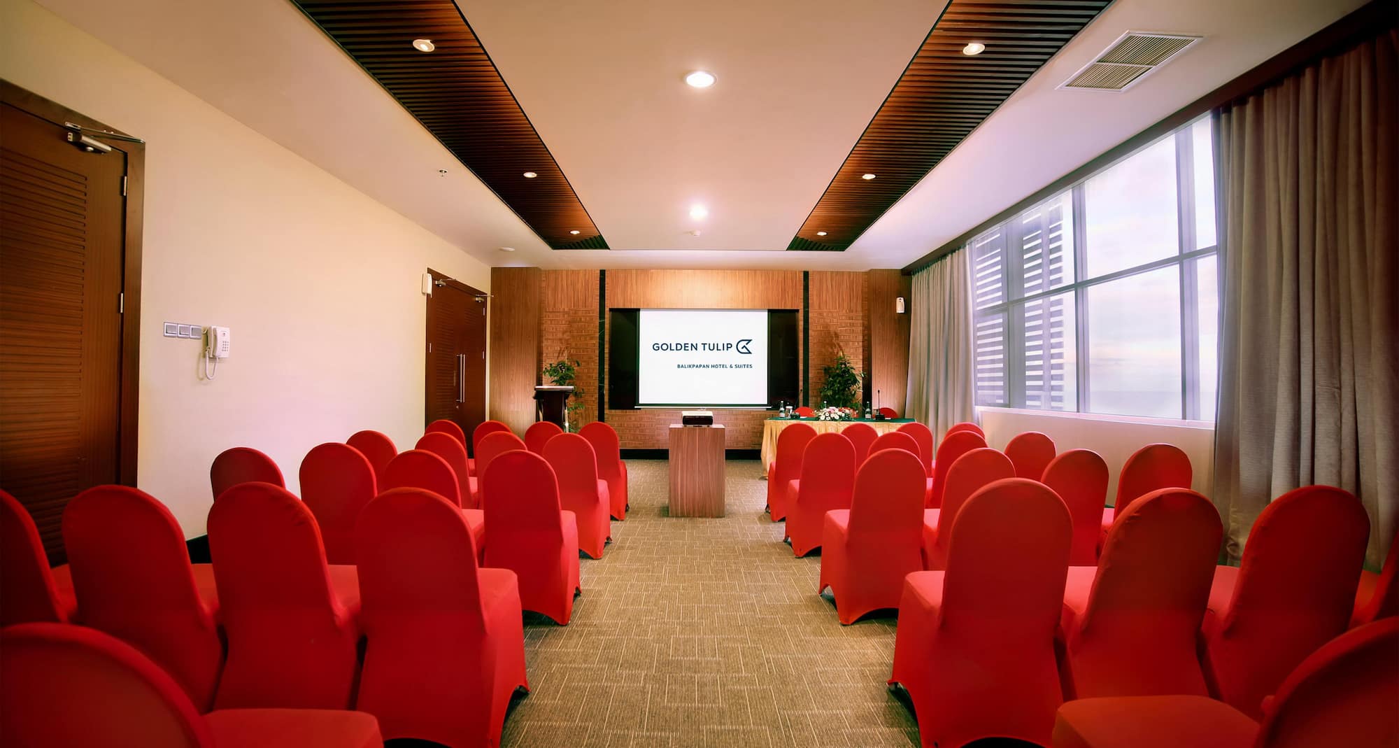 GOLDEN TULIP BALIKPAPAN HOTEL & SUITES