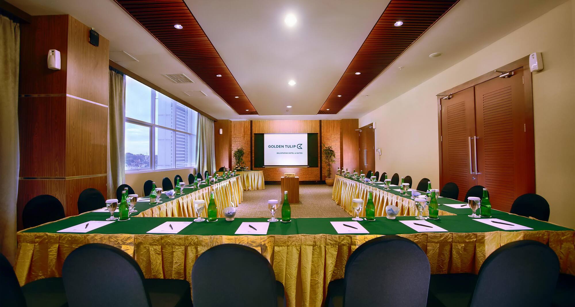 GOLDEN TULIP BALIKPAPAN HOTEL & SUITES