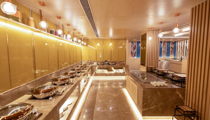 GOLDEN TULIP BHOPAL - Buffet