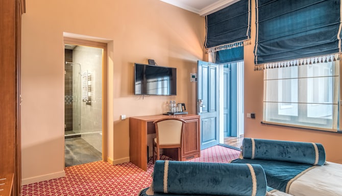 Golden Tulip Borjomi - Deluxe Twin room