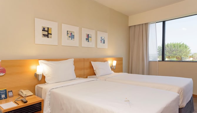 Golden Tulip Brasilia Alvorada - standard room single beds