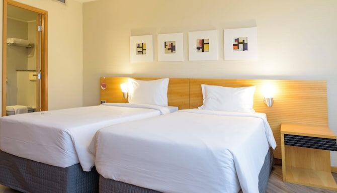 Golden Tulip Brasilia Alvorada - standard room single beds