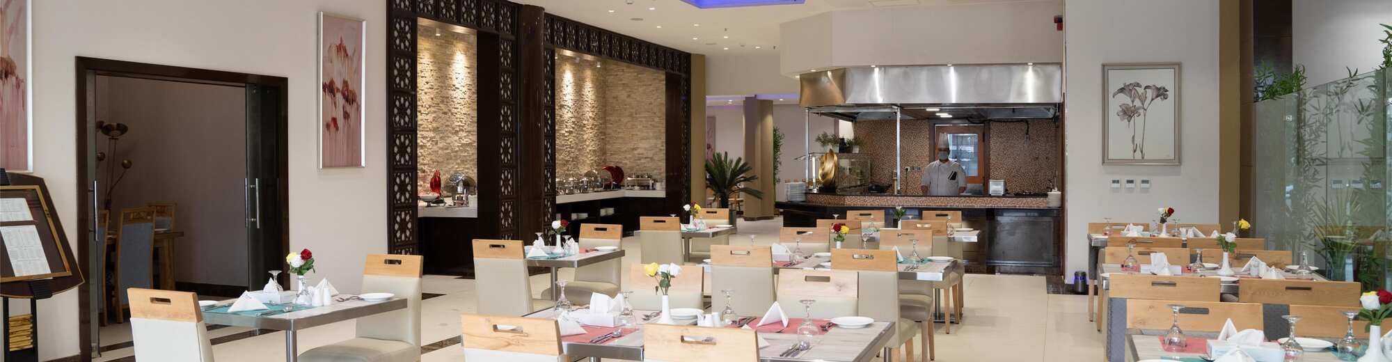 Golden Tulip Buraidah - Restaurant