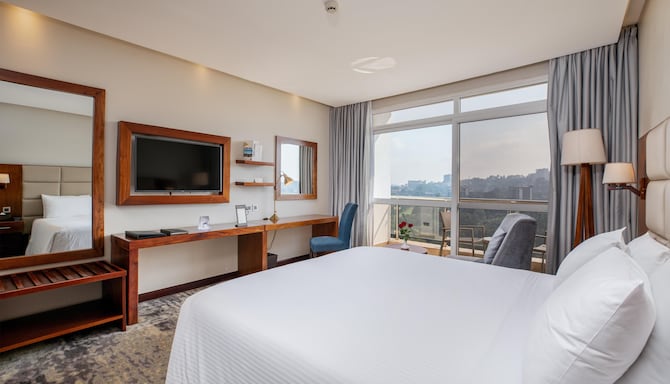 GOLDEN TULIP CANAAN KAMPALA - Superior King